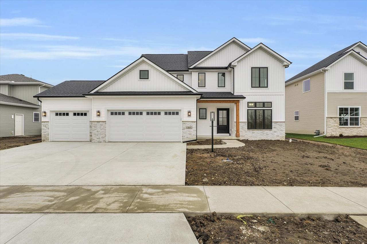 414 Harpers Ferry, Savoy, IL 61874