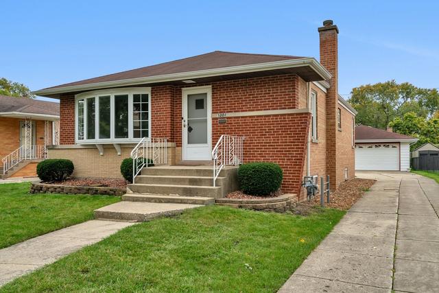 5301 Oak Center Dr., Oak Lawn, IL 60453