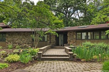 730 Plum Tree Rd., Barrington Hills, IL 60010
