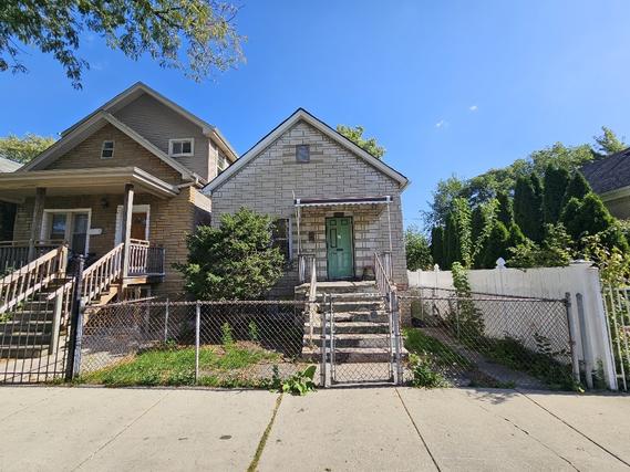 New Homes with a Master Bedroom on the 1st Floor in Humboldt Park: October 7th to October 13th