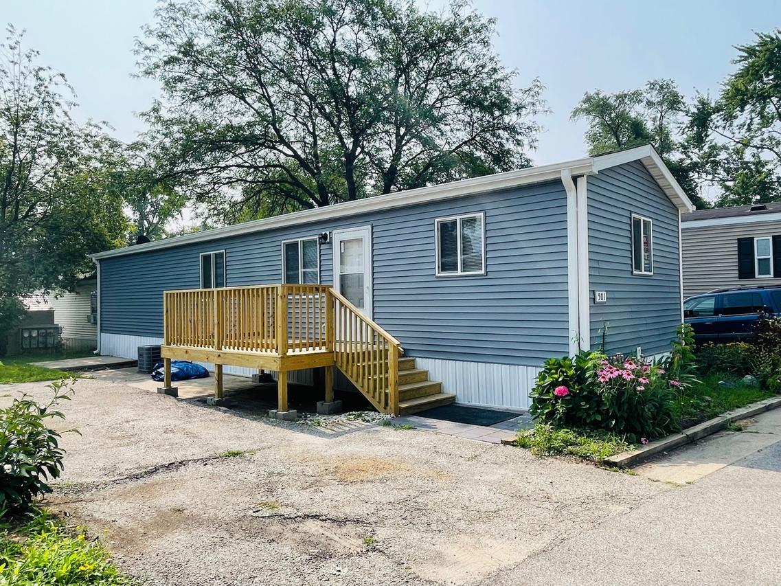 38569 N Sheridan Rd. #501, Beach Park, IL 60087