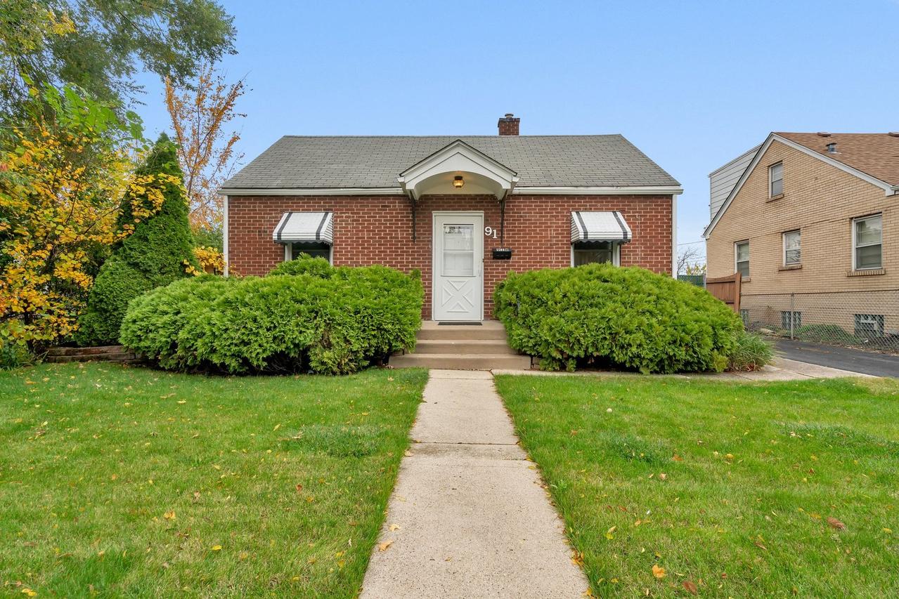 91 W 26th St., Chicago Heights, IL 60411