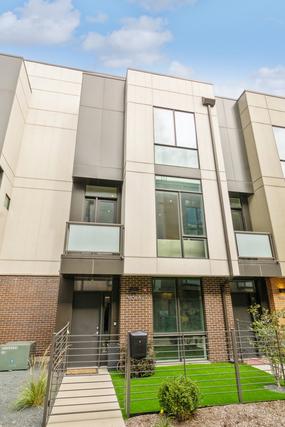 1906 N Campbell Ave. #A, Chicago, IL 60647