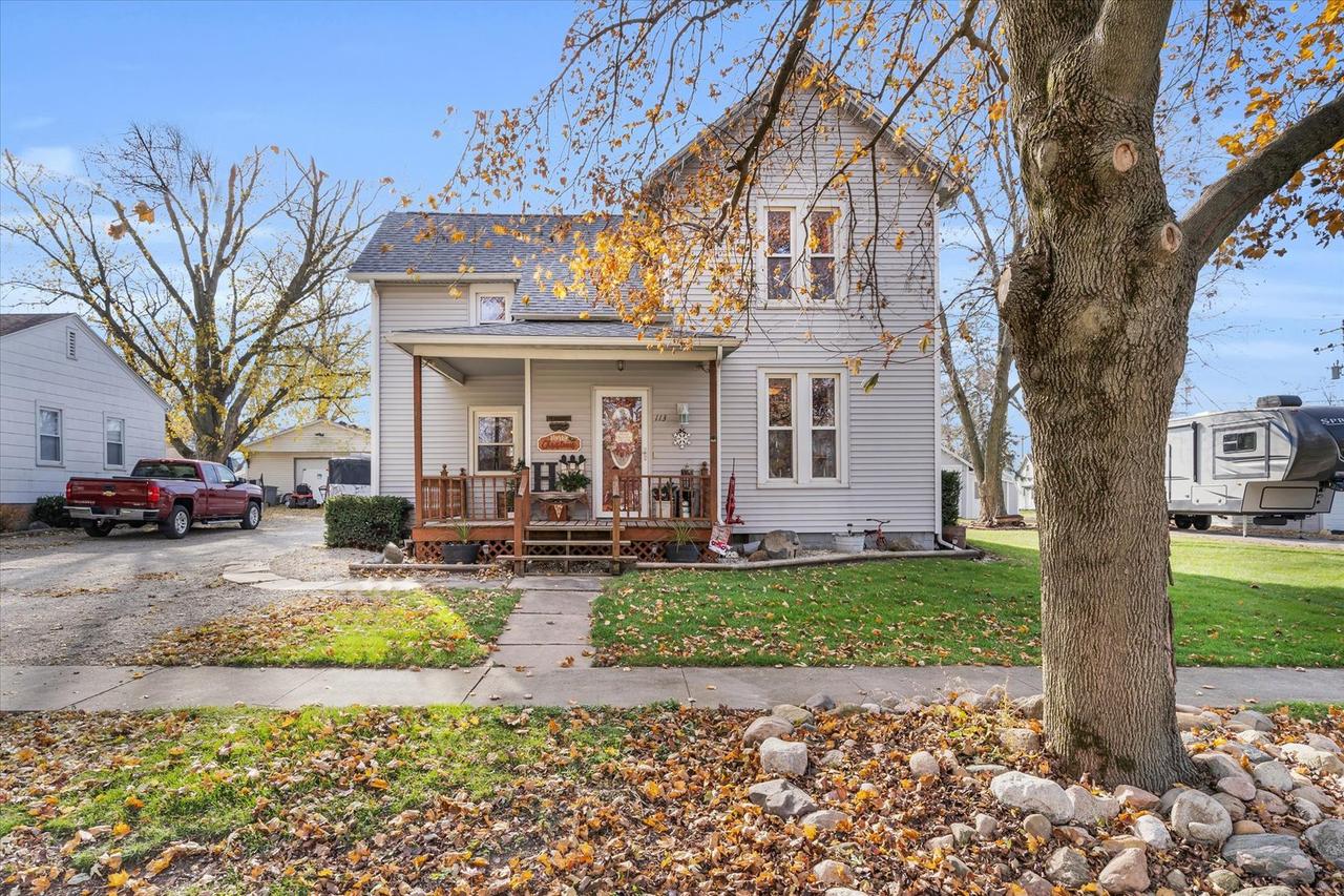 113 Illinois St., Sibley, IL 61773