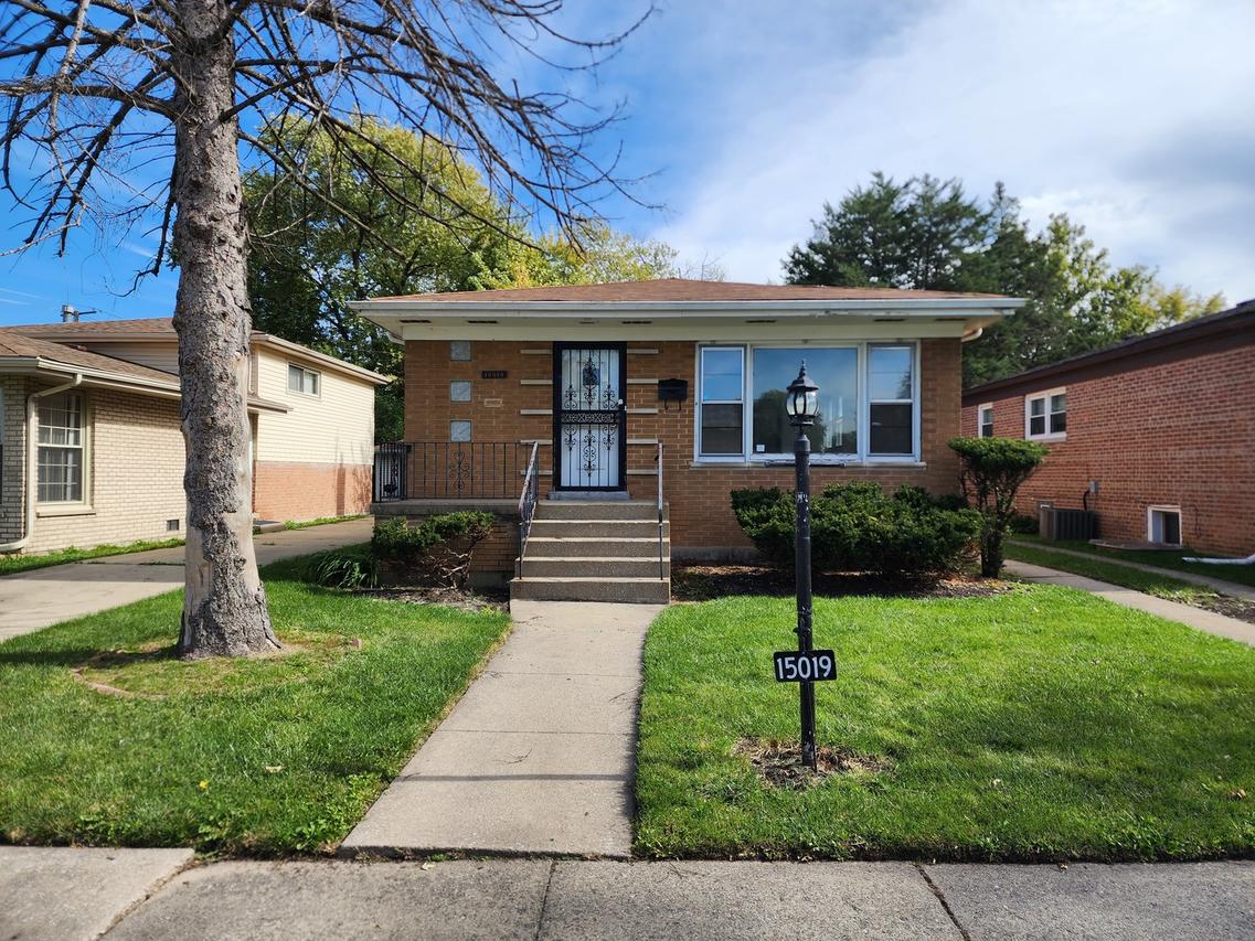 15019 Evers St., Dolton, IL 60419