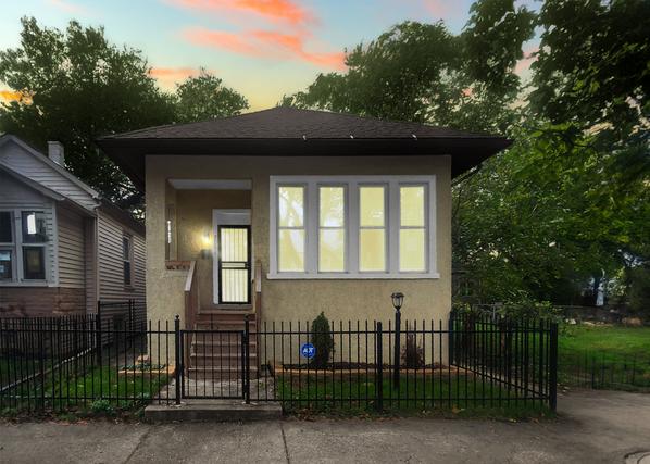 7644 S Champlain Ave., Chicago, IL 60619