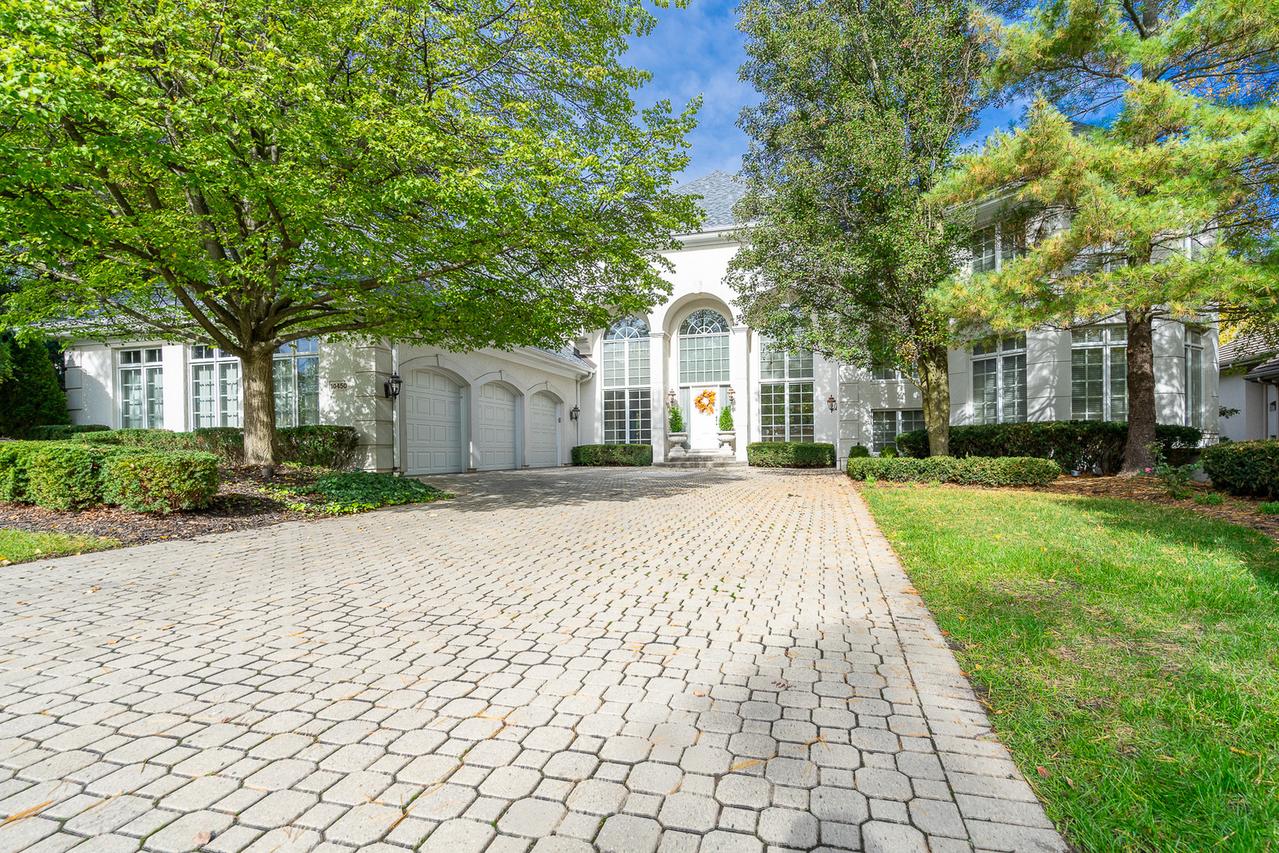 10450 Misty Hill Rd., Orland Park, IL 60462