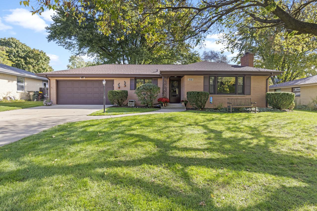 2431 Devonshire Dr., Rockford, IL 61107