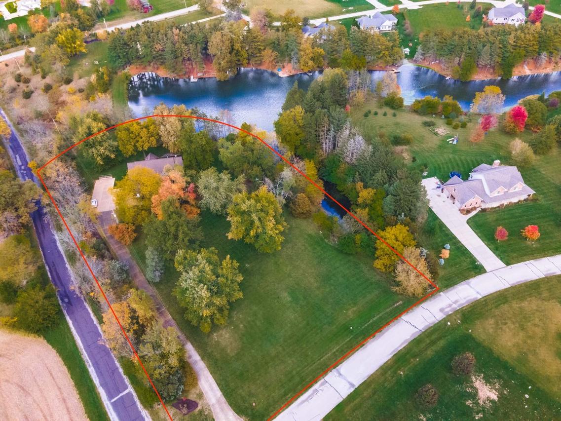 25 Whispering Pines Ln., Congerville, IL 61729