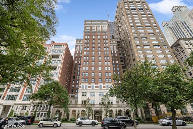 189 E Lake Shore Dr. #15W, Chicago, IL 60611