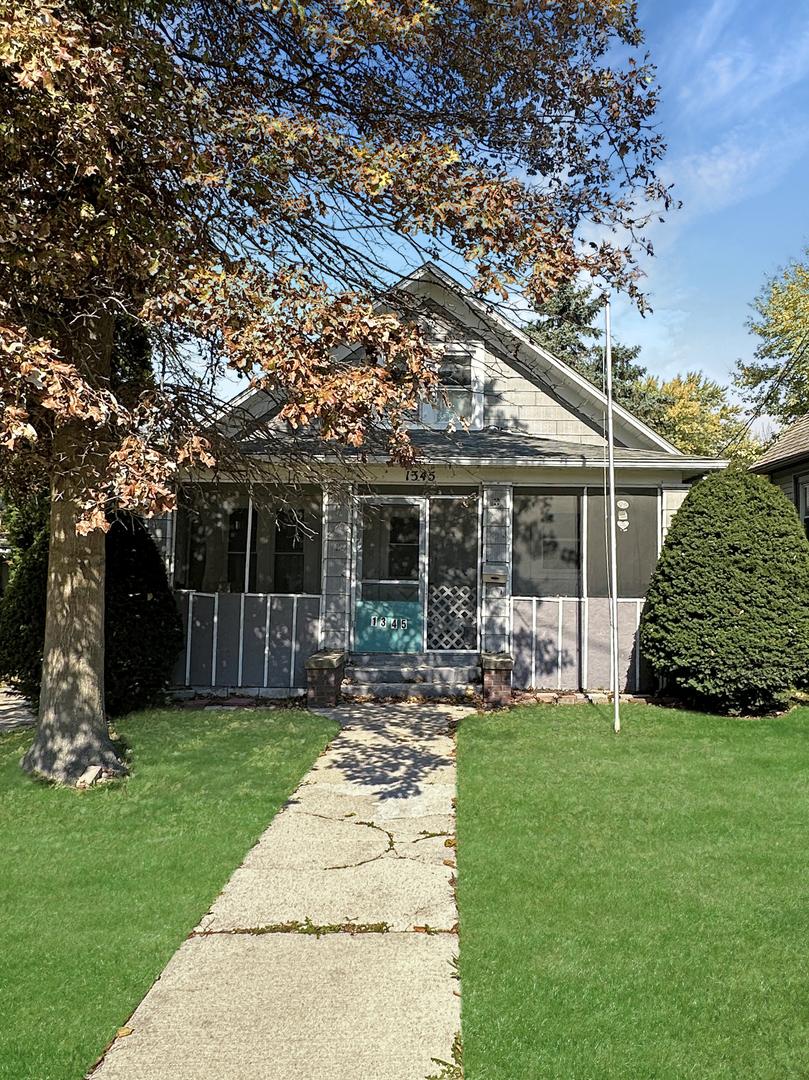 1345 S Galena Ave., Freeport, IL 61032