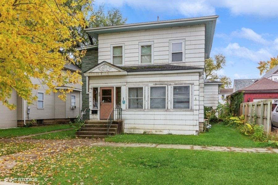 209 E Superior St., Ottawa, IL 61350