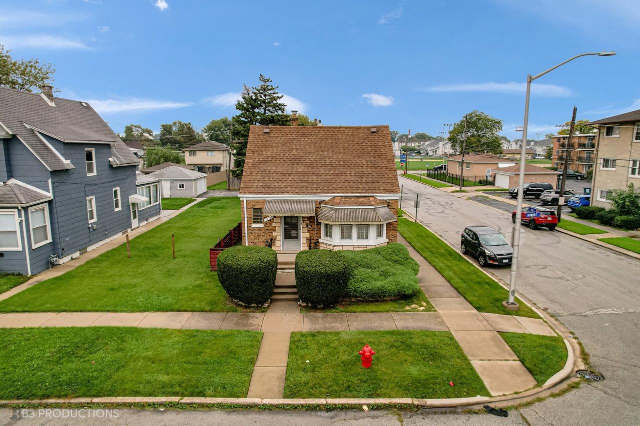 12759 Honore St., Blue Island, IL 60406