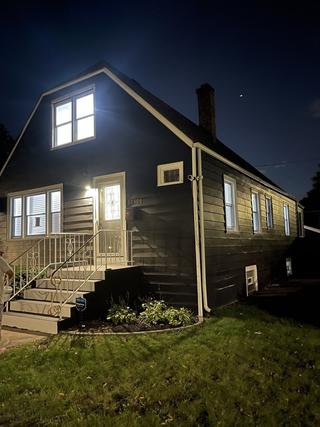 12406 S Lowe Ave., Chicago, IL 60628
