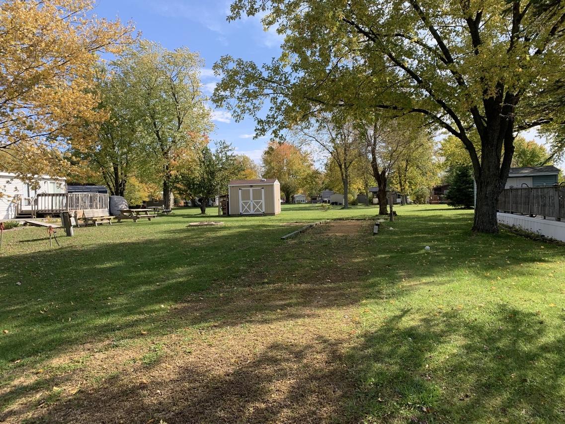 29/113 Woodhaven, Sublette, IL 61367