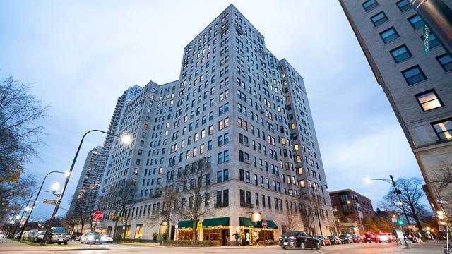 2000 N Lincoln Park West #1105, Chicago, IL 60614