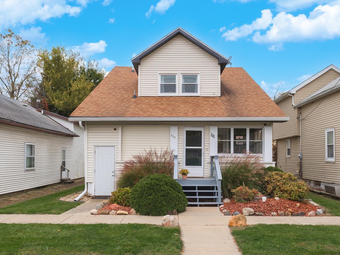 111 Main St., Congerville, IL 61729