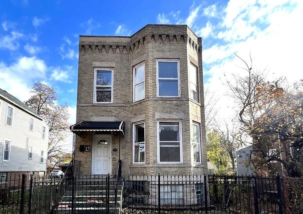 7431 S Saint Lawrence Ave., Chicago, IL 60619