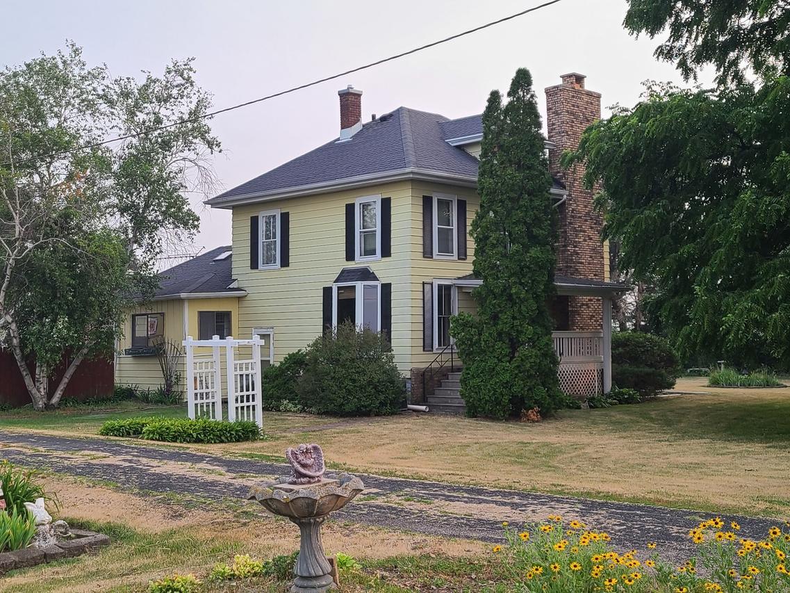 2965 Gurler Rd., Rochelle, IL 61068