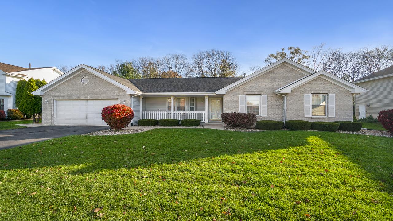 93 Autumnwood Dr., Rockton, IL 61072