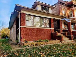 135 N Lotus Ave., Chicago, IL 60644