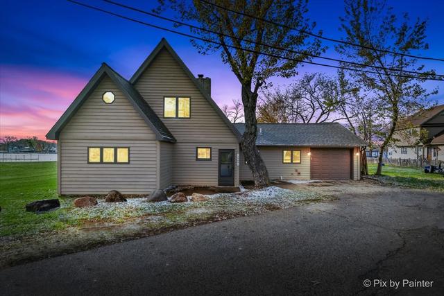 2909 Oakwood Ave., Mchenry, IL 60051