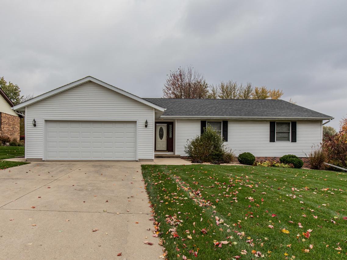 2005 Diana Dr., Mendota, IL 61342