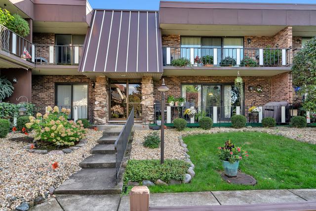 11121 O'gorman Dr. #2-1F, Palos Hills, IL 60465