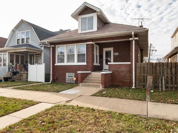 10540 S Avenue H, Chicago, IL 60638
