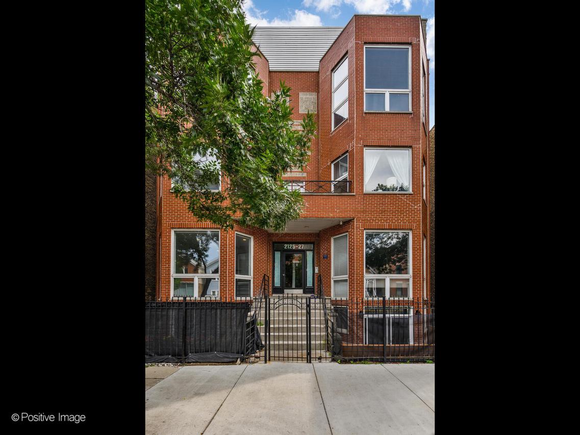 2125 W Armitage Ave. #1E, Chicago, IL 60647