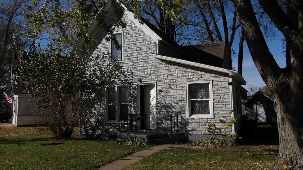 706 W 2nd St., Rock Falls, IL 61071