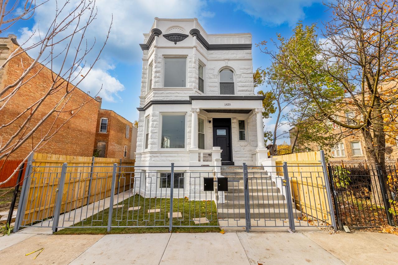 1820 S Drake Ave., Chicago, IL 60623