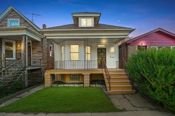 8212 S Brandon St., Chicago, IL 60617