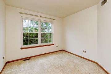 34426 N Barberry Ct., Round Lake, IL 60073