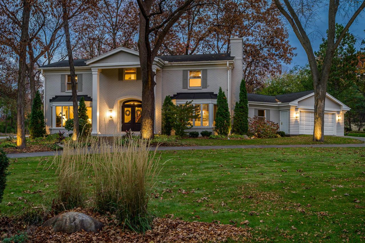 1833 Woodland Ln., Rockford, IL 61107