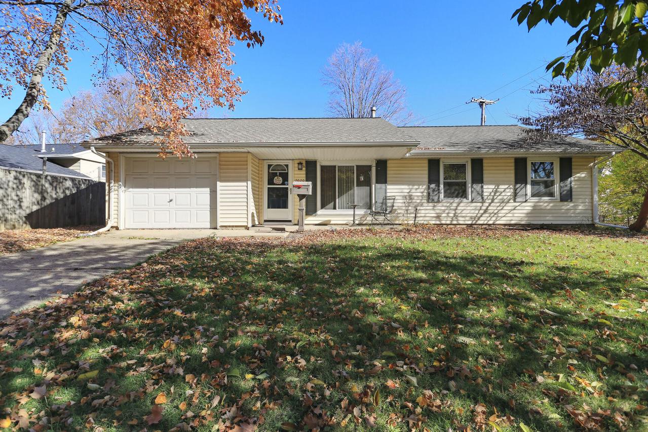 2020 E Vermont Ave., Urbana, IL 61802