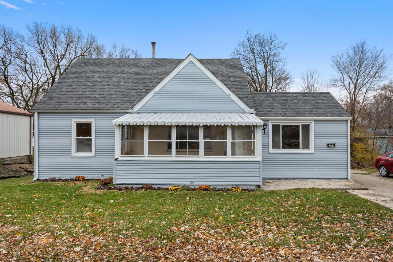 204 E Park St., Fisher, IL 61843