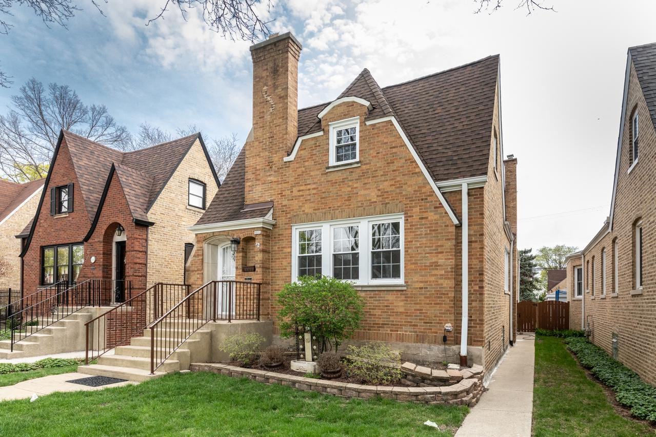 3351 N Rutherford Ave., Chicago, IL 60634