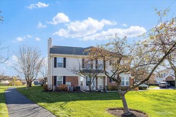 1910 Quaker Hollow Ln., Streamwood, IL 60107