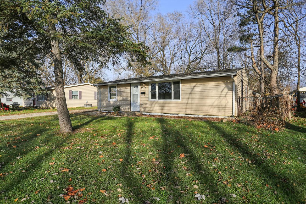 1639 Lowry Dr., Rantoul, IL 61866