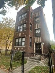 7821 S Yates Blvd., Chicago, IL 60649