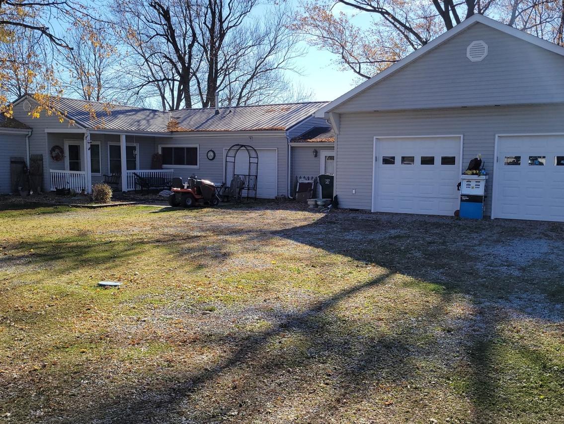 305 W Lincoln St., Atwood, IL 61913