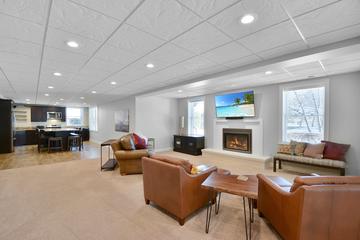 280 Joshua Dr., Hawthorn Woods, IL 60047