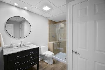 280 Joshua Dr., Hawthorn Woods, IL 60047