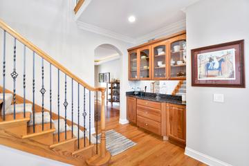 280 Joshua Dr., Hawthorn Woods, IL 60047