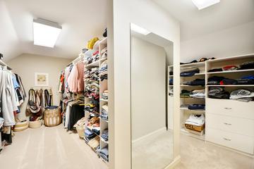 280 Joshua Dr., Hawthorn Woods, IL 60047