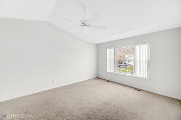 1621 W Portsmith Ln., Arlington Heights, IL 60004