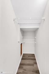 1621 W Portsmith Ln., Arlington Heights, IL 60004