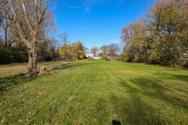 10814 Wellington St., Melrose Park, IL 60164
