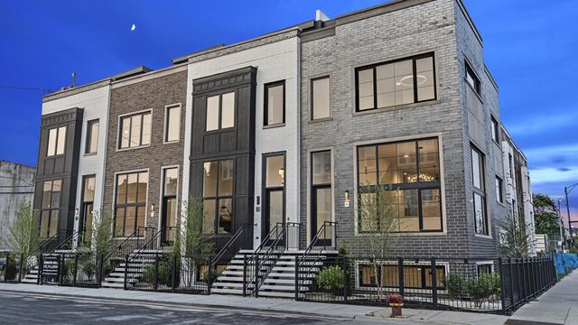 3855 S Calumet Ave., Chicago, IL 60653